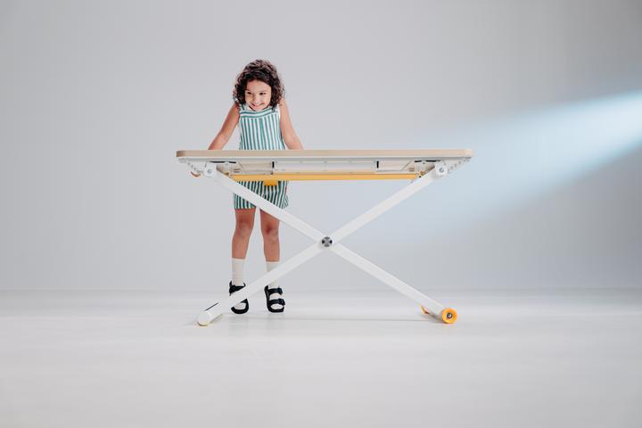 Image du produit PopTop La scrivania per bambini regolabile in altezza (115 x 65 x 86 cm)