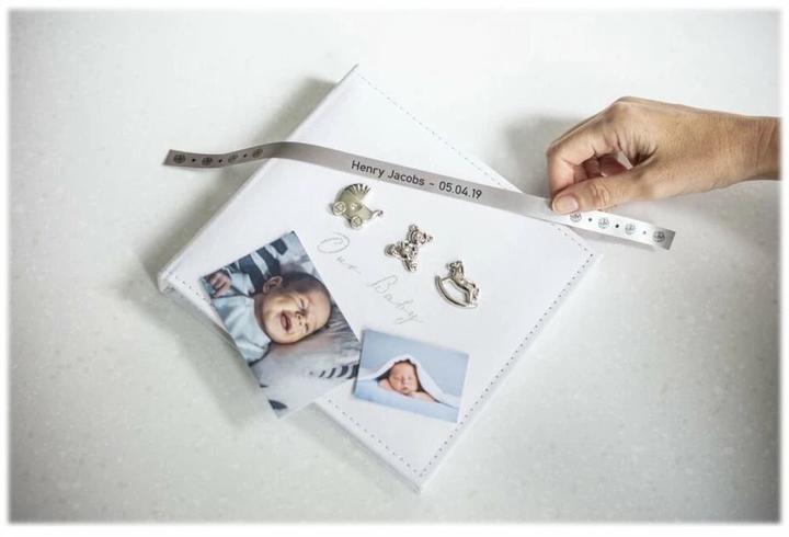 Produktbild Brother P-Touch (1.20 cm, Silber)