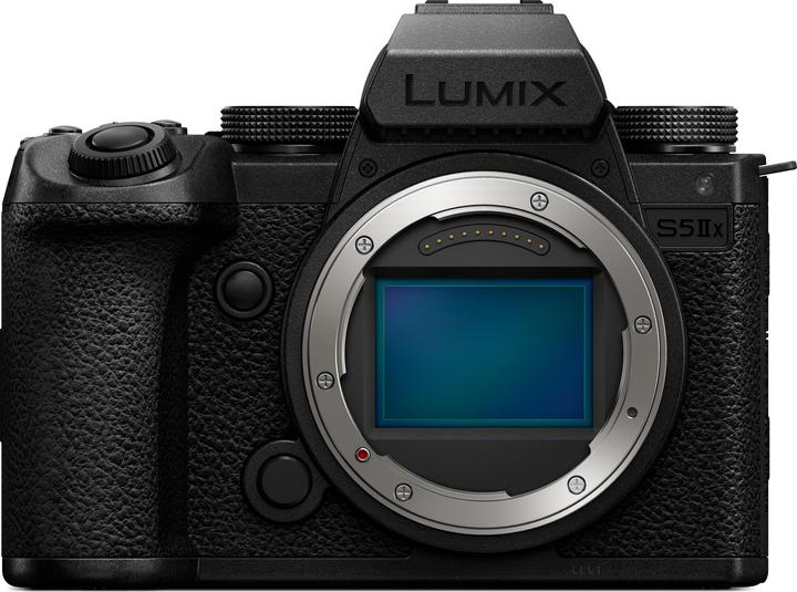 Panasonic Lumix S5IIX (24.20 Mpx, Full frame)