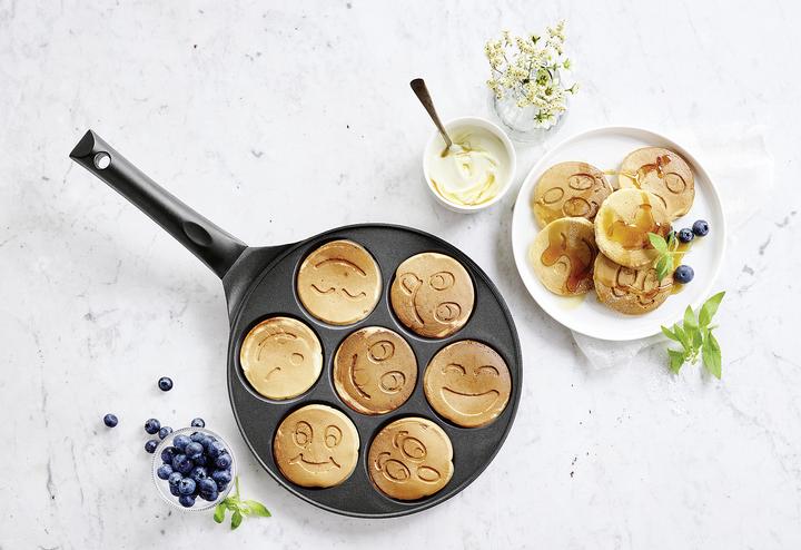 Produktbild Kitchen Fun Blini-Pfanne 'Smiley' (26 cm, Wok Pfanne)