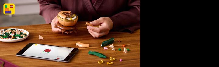 Actual product image LEGO Mini-Orchidee (10343, LEGO Botanical)