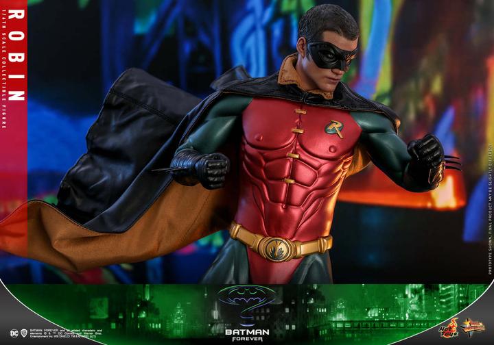 Actual product image Hot Toys Batman Forever "Robin" 1/6 Movie Masterpiece Action Figure