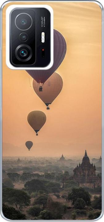 Hot air balloons