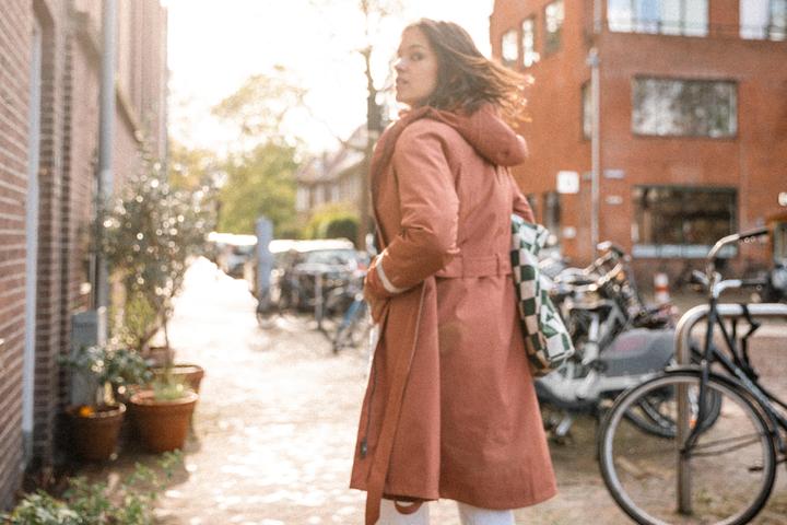 Actual product image Btwin Rain trench coat City 940 waterproof ladies terracotta (M)