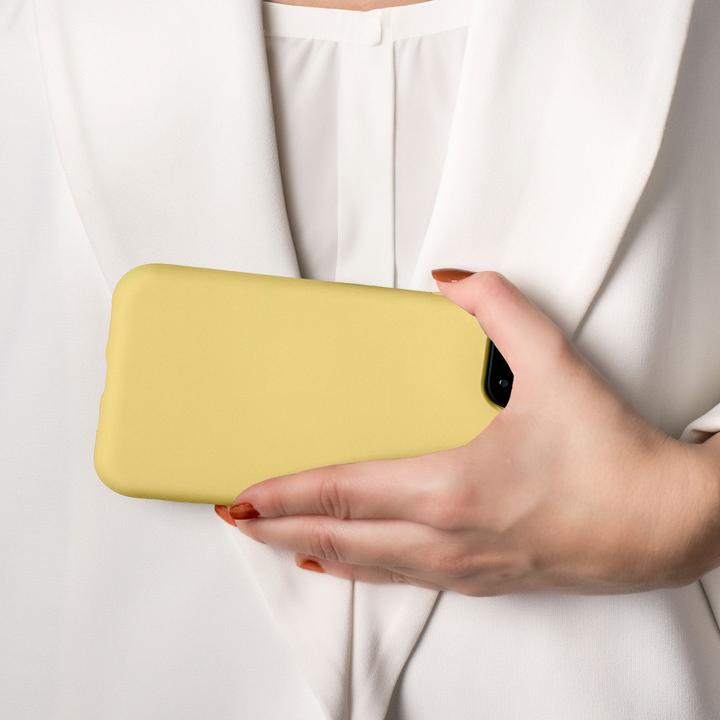 Actual product image Cadorabo TPU Liquid Silicone Case Cover (Apple iPhone 11 Pro)