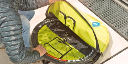 Actual product image B&W International Wheel Guard Wheel bag M