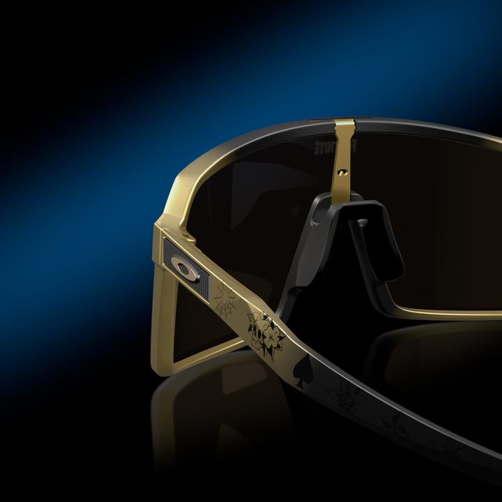 Produktbild Oakley Sutro Sonnenbrille Fortnite Midas / Prizm 24K (Prizm 24k, Fortnite Midas)
