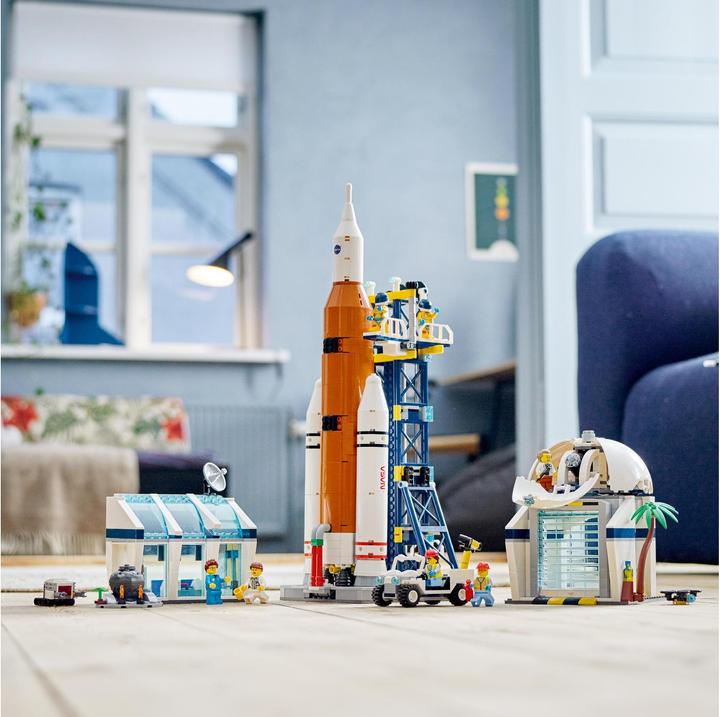 Produktbild LEGO Raumfahrtzentrum (60351, LEGO City, LEGO Seltene Sets)