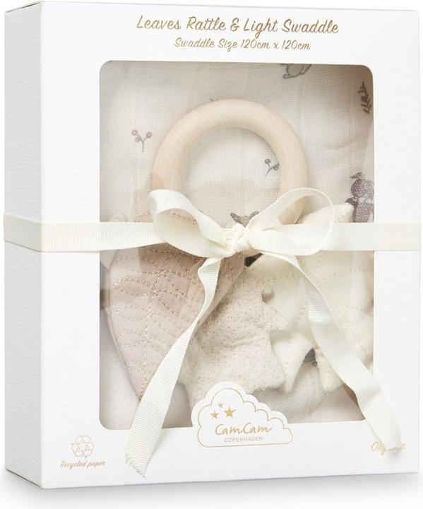 Cam Cam Copenhagen Coffret cadeau Muslin et Feuilles- Hochet Fawn