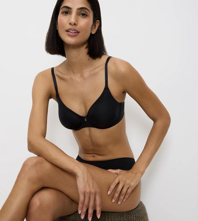 Produktbild Triumph Body Make-Up Essentials W (Einzelpack, 70 C)