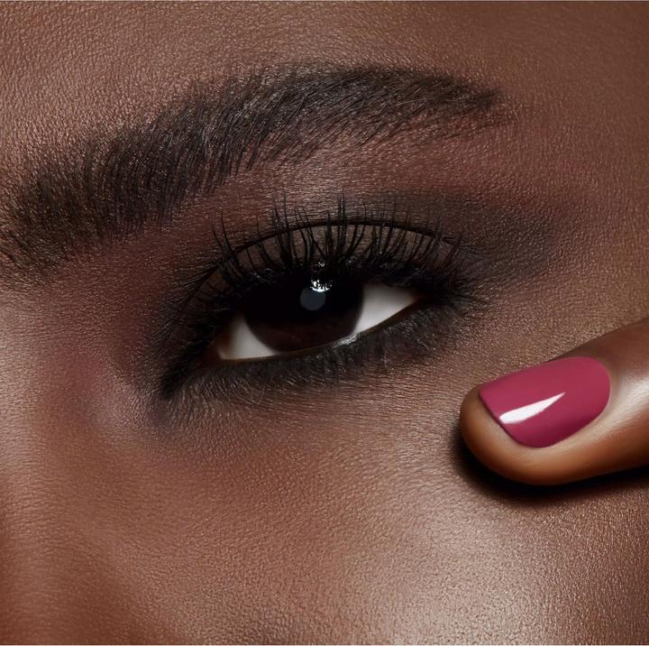 Produktbild MAC Cosmetics Powder Kiss Soft Matte Eye Shadow (Give A Glam)