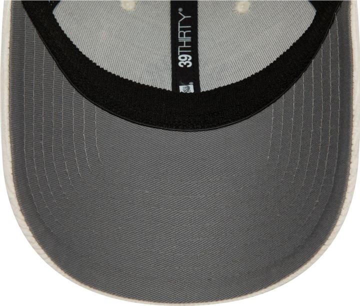 Actual product image New Era 39Thirty Stretch Cap CORD New York Yankees offwhite (M, L)