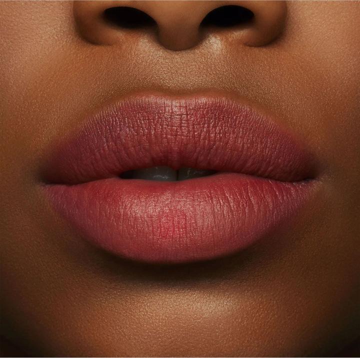 Image du produit MAC Cosmetics Powder Kiss Lipstick (930 Traversée de briques)