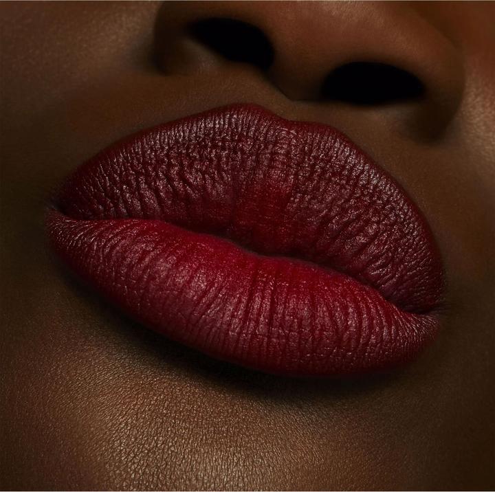 Immagine prodotto MAC Cosmetics Powder Kiss Liquid Lipcolour (Tesoro, 995 Moda)