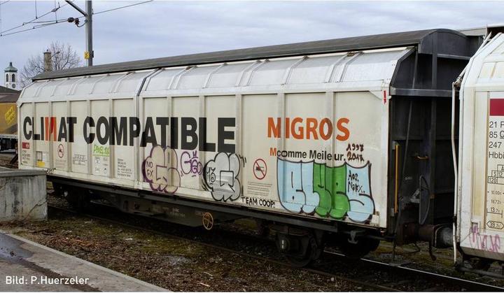 Actual product image Hobbytrain SBB sliding wall carriage Hbbillns MIGROS Ep.VI (Track VI)