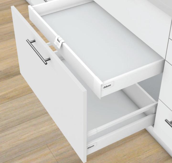 Actual product image Blum Handle and driver TANDEMBOX antaro M / K