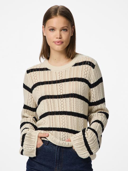 Produktbild Pieces Pcnuka Ls O-Neck Knit Noos Bc (S)