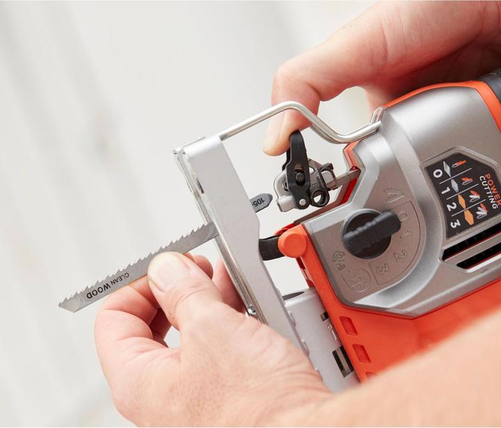 Image du produit Black & Decker Scie sauteuse pendulaire B&D BES610KQS