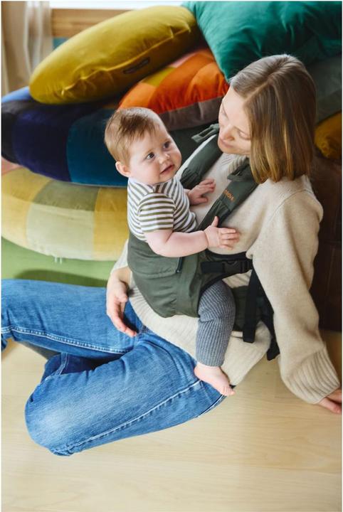 Actual product image Moova Baby carrier Iced Coffee
