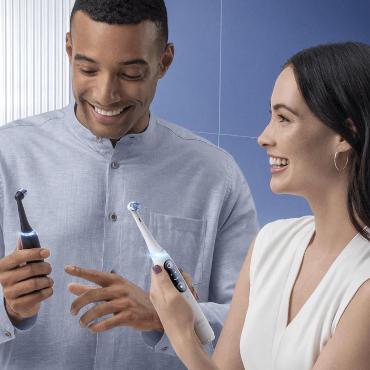 Produktbild Braun Oral-B iO Series 8 (Oszillierende Zahnbürste)