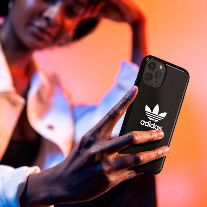 Produktbild adidas Snap Case Trefoil (Apple iPhone 12 Pro Max)