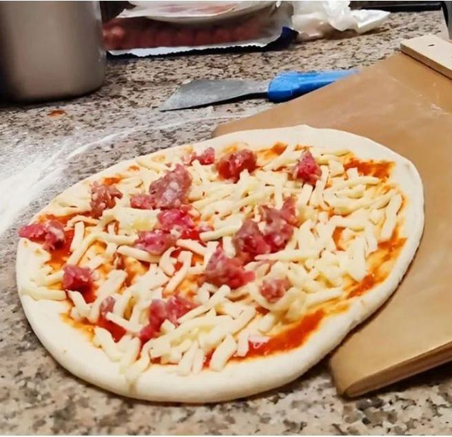 Actual product image MU Classic Pizza slider