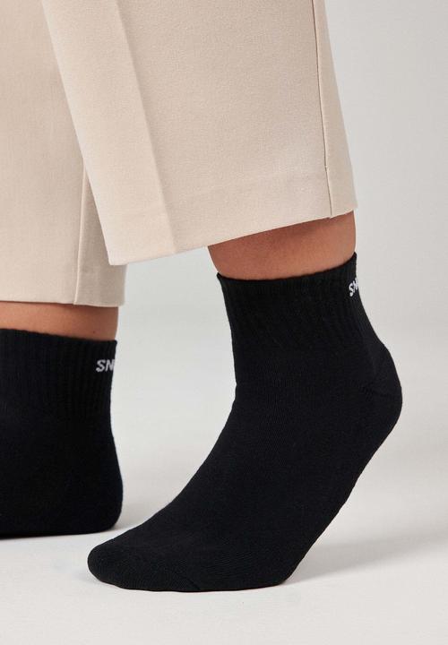 Actual product image Snocks Retro sneaker socks (pack of 4, 39 - 42)