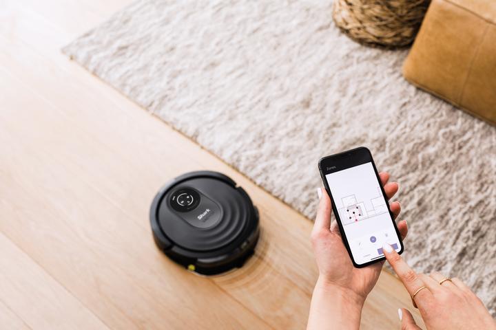 Actual product image Shark RV2001WDEU Robot Vacuum Cleaner/Wiper