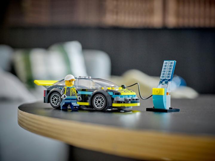 Image du produit LEGO Voiture de sport électrique (60383, LEGO City)