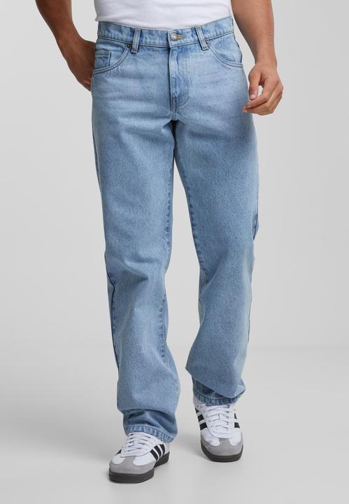Actual product image Urban Classics Heavy Ounce Straight Fit Jeans - 138249 (44)