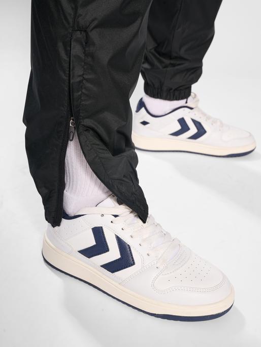 Actual product image hummel Core Xk All-Weather Pants (S)