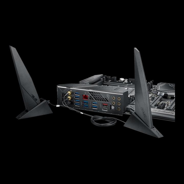 Produktbild ASUS ROG Zenith Extreme (TR4, AMD X399, E-ATX)
