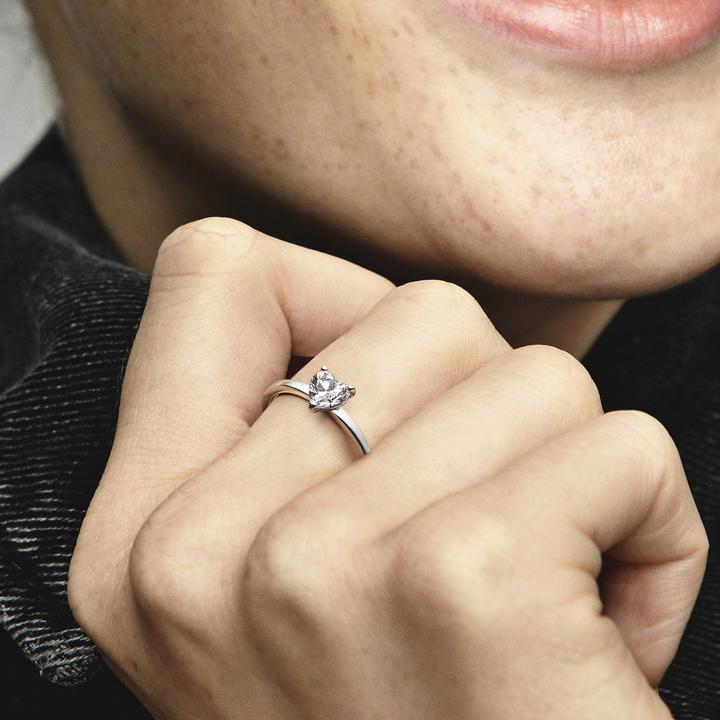 Immagine prodotto Pandora Anello cuore scintillante (52, 925 Argento)