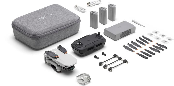 Actual product image DJI Mini SE Fly More Combo (30 min, 249 g, 12 Mpx)