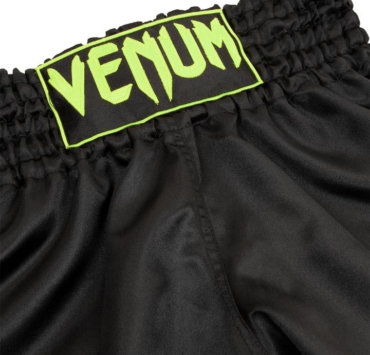 Produktbild Venum Muay Thai Shorts Classic (L)