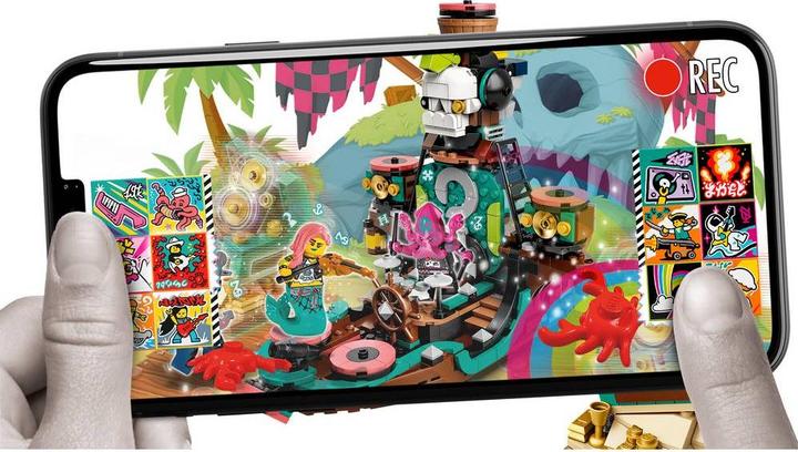 Actual product image LEGO Punk Pirate Ship (43114, LEGO Vidiyo)