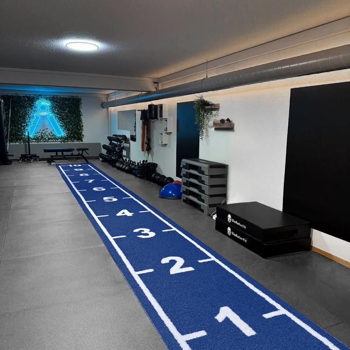 Gladiatorfit Laufstrecke "Sled Track" aus abgestuftem Kunstrasen