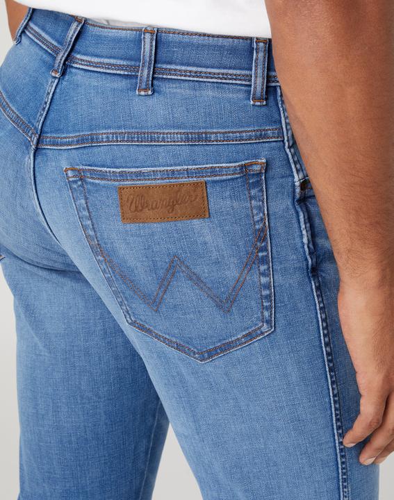 Actual product image Wrangler Texas Slim Jeans (W30/L34)