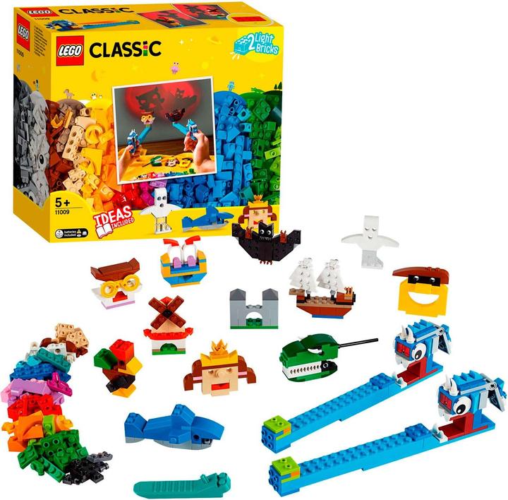 Actual product image LEGO Building blocks shadow theatre (11009, LEGO Classic)