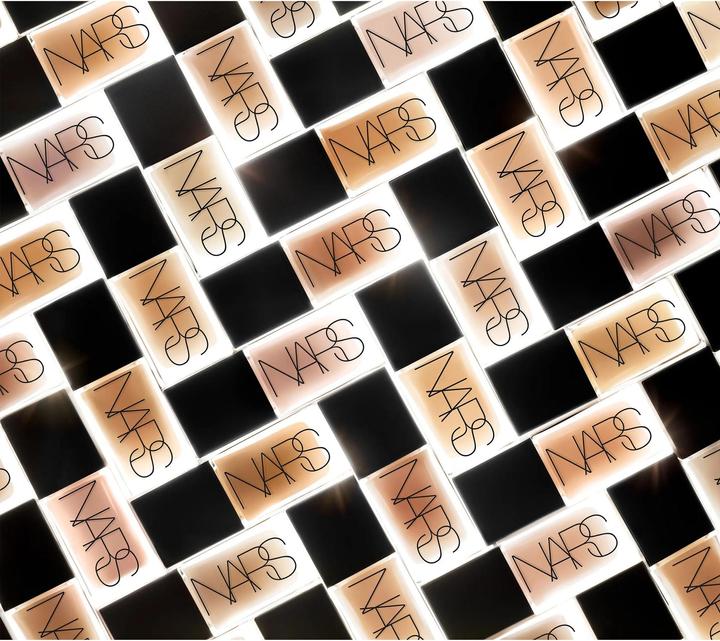 Produktbild NARS Cosmetics Light Reflecting Foundation (Salzburg)