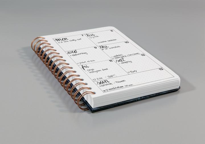 Immagine prodotto Jolie HARDCOVER PERFORATO - Taccuino (168 x 215 mm, Quadretti, Copertina rigida)