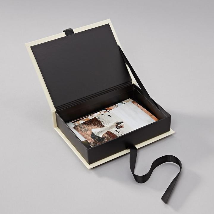 Actual product image Semikolon Small photo and gift box