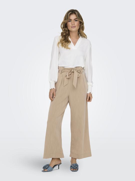 Produktbild Only Normal geschnitten Rundhals Gesmokte Ärmelbündchen Voluminöser Armschnitt Top Top (XS)