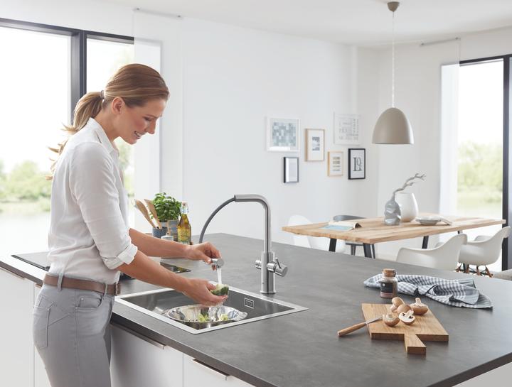 Actual product image Grohe Blue Home L spout starter kit