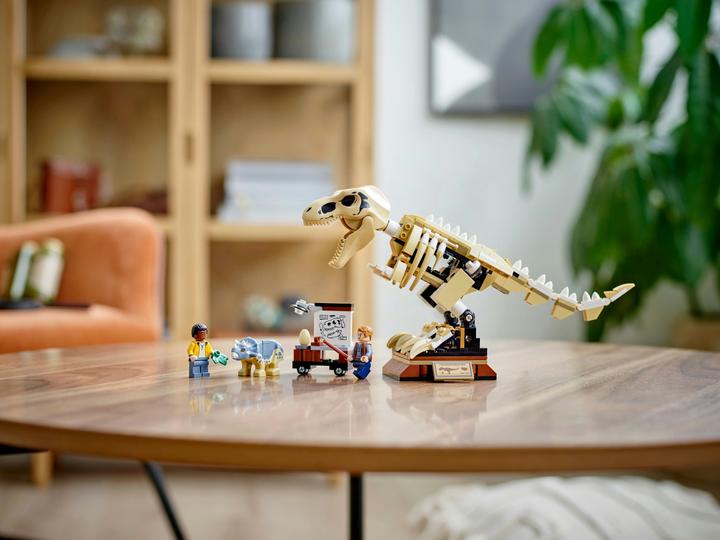 Image du produit LEGO T. Squelette de Rex dans l'exposition de fossiles (76940, LEGO Jurassic World)