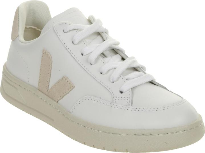 Actual product image Veja V-12 (40)