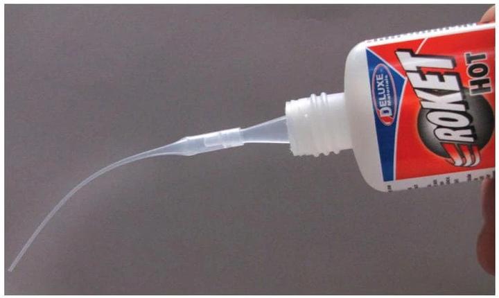 Immagine prodotto Deluxe Materials Roket Hot CA 20g (35 g, 1 ml)