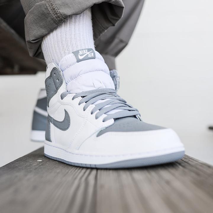 Produktbild Nike Air Jordan 1 Retro High OG (42.5)