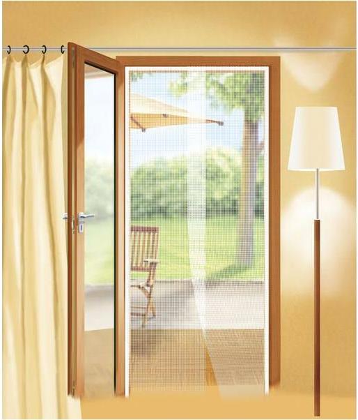 Image du produit tesa Moustiquaire COMFORT pour fenêtres, avec bande Velcro, autocollante, sans perçage (65 x 250 cm)