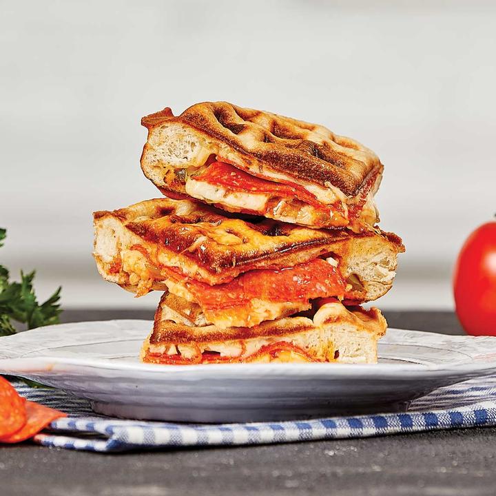 Actual product image MediaShop POW XL Waffle Iron Waffle Star (EU plug)